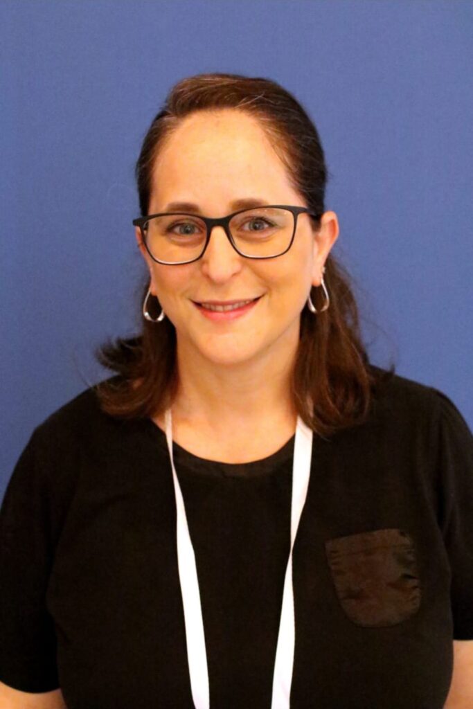 YAEL ROSKIS